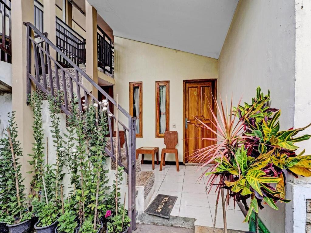 Adinda Homestay Lembang Bagian luar foto